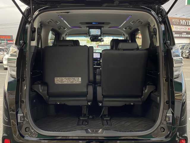 トヨタ ヴェルファイア Z Gエディション 徳島県 2019(令1)年 8.8万km ブラック 社外11型SDナビ　EX11Z/（ラジオ/フルセグ/DISC/BT/USB）/10.1型フリップダウンモニター/バックカメラ/追従式クルーズコントロール/ステアリングヒーター/前席シートヒーター/前席パワーシート/前席エアーシート/前後コーナーセンサー/両側電動スライドドア/LEDヘッドライト/パワーバックドア/先行者発進告知/純正18インチAW/社外ドライブレコーダー