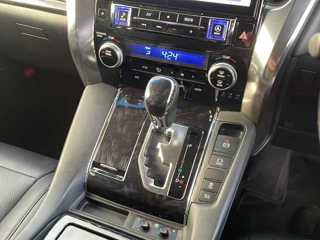 トヨタ ヴェルファイア Z Gエディション 徳島県 2019(令1)年 8.8万km ブラック 社外11型SDナビ　EX11Z/（ラジオ/フルセグ/DISC/BT/USB）/10.1型フリップダウンモニター/バックカメラ/追従式クルーズコントロール/ステアリングヒーター/前席シートヒーター/前席パワーシート/前席エアーシート/前後コーナーセンサー/両側電動スライドドア/LEDヘッドライト/パワーバックドア/先行者発進告知/純正18インチAW/社外ドライブレコーダー