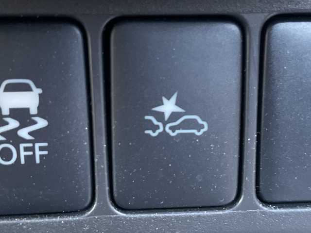 日産 デイズ X Vセレ +SeftyⅡ 奈良県 2015(平27)年 0.4万km シリカグリーン 純正オーディオ/バックカメラ/アラウンドビューモニター/FM/AM/AUX/純正ドアバイザー/純正フロアマット/電格ウインカーミラー/プッシュスタート