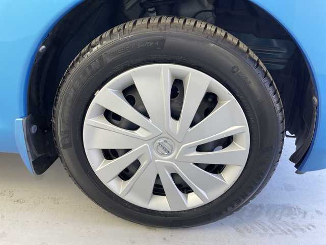 日産 デイズ X Vセレ +SeftyⅡ 奈良県 2015(平27)年 0.4万km シリカグリーン 純正オーディオ/バックカメラ/アラウンドビューモニター/FM/AM/AUX/純正ドアバイザー/純正フロアマット/電格ウインカーミラー/プッシュスタート