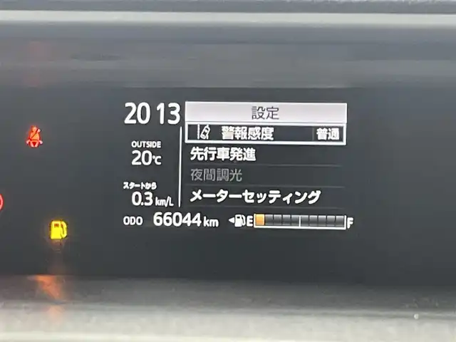 トヨタ アクア G GRスポーツ 17インチPKG 福岡県 2018(平30)年 6.6万km シルバーM ＧＲエアロパーツ　/社外ナビ（フルセグＴ）　/バックカメラ　/ＥＴＣ　/前方ドライブレコーダー　/クルーズコントロール　/衝突被害軽減ブレーキ　/レーンキープ　/先行車発進お知らせ　/ＧＲ専用ハーフレザーシート　/ＬＥＤ
