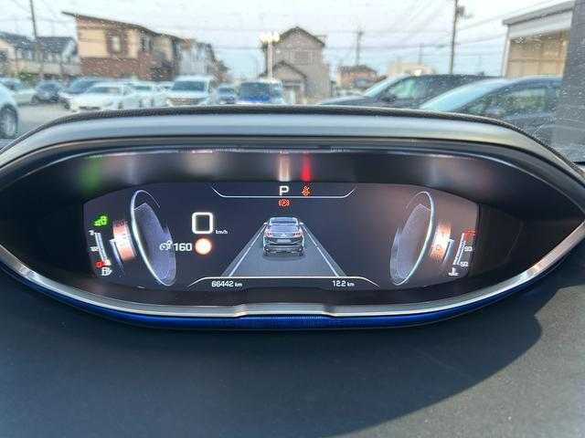 プジョー ３００８ GT ブルー HDi 埼玉県 2018(平30)年 6.7万km 白Ⅱ ハーフレザーシート/ＡＣＣ/純正ナビゲーションシステム/(Bluetooth/USB/フルセグ)/バックカメラ/電動リアゲート/純正１８インチアルミホイール/ＥＴＣ/ドライブレコーダー