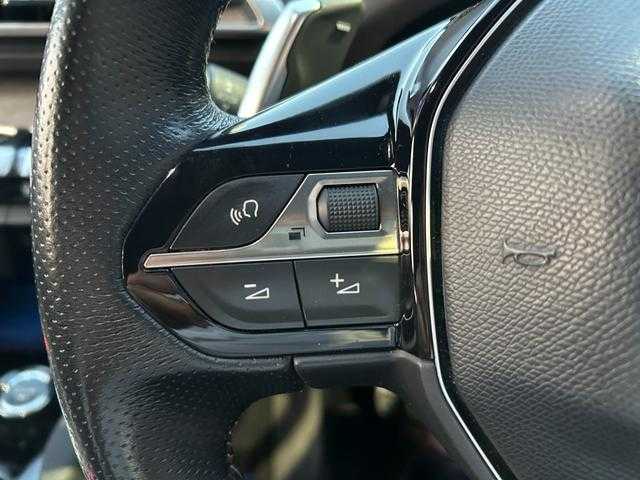 プジョー ３００８ GT ブルー HDi 埼玉県 2018(平30)年 6.7万km 白Ⅱ ハーフレザーシート/ＡＣＣ/純正ナビゲーションシステム/(Bluetooth/USB/フルセグ)/バックカメラ/電動リアゲート/純正１８インチアルミホイール/ＥＴＣ/ドライブレコーダー