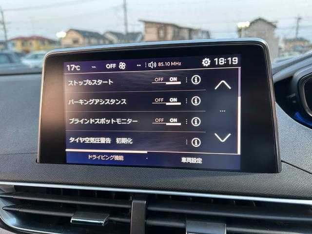 プジョー ３００８ GT ブルー HDi 埼玉県 2018(平30)年 6.7万km 白Ⅱ ハーフレザーシート/ＡＣＣ/純正ナビゲーションシステム/(Bluetooth/USB/フルセグ)/バックカメラ/電動リアゲート/純正１８インチアルミホイール/ＥＴＣ/ドライブレコーダー