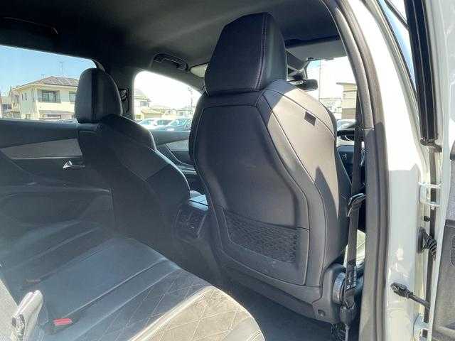 プジョー ３００８ GT ブルー HDi 埼玉県 2018(平30)年 6.7万km 白Ⅱ ハーフレザーシート/ＡＣＣ/純正ナビゲーションシステム/(Bluetooth/USB/フルセグ)/バックカメラ/電動リアゲート/純正１８インチアルミホイール/ＥＴＣ/ドライブレコーダー