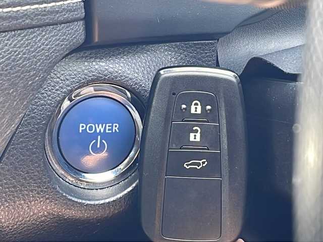 トヨタ ＲＡＶ４ ハイブリットG 山口県 2020(令2)年 14.4万km アティチュードブラックマイカ 純正９型ナビ/バックカメラ/前席シートヒーター/ステアリングヒーター/シートメモリー/電動リアゲート/４WD/ETC2/0/コーナーセンサー/トヨタセーフティーセンス/ブラインドスポットモニター