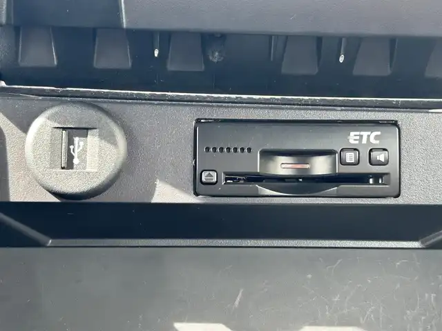 スズキ ソリオ バンディット HV MV 宮崎県 2018(平30)年 9.4万km スーパーブラックパール /ナビ(AVIC-RCS901)//TV/CD/DVD/Bluetooth//両側パワースライドドア//バックカメラ//クルーズコントロール//ビルトインETC//純正フロアマット//純正アルミホイール//ドアバイザー//オートライト//フォグライト//パドルシフト//プッシュスタート//電格ウィンカーミラー//スペアキー×１