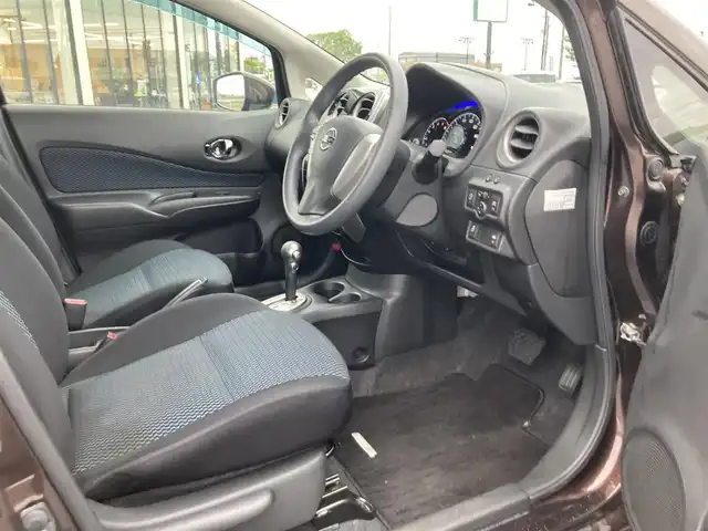 日産 ノート X DIG－S 鳥取県 2016(平28)年 5.3万km 茶 スーパーチャージャー/純正ナビ／フルセグ／ＤＶＤ／ＣＤ／ＢＴ/アラウンドビュー/ＥＴＣ/エマージェンシーブレーキ/レーンキープアシスト/ＬＥＤヘットライト/オートライト/プッシュスタート/アイドリングストップ/ウィンカーミラー/フォグライト/フロアマット/ドアバイザー