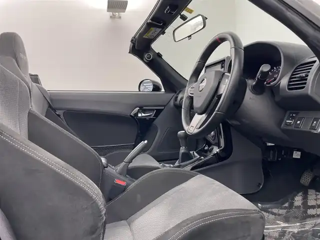 トヨタ コペン GRスポーツ 埼玉県 2020(令2)年 1.7万km ブラックマイカメタリック 純正ナビ　フルセグＴＶ　ＢｌｕｅｔｏｏｔｈＧＲ専用レカロシート　ＧＲ専用１５インチＢＢＳホイール　シートヒーター　フロントスーパーＬＳＤ　ＬＥＤヘッドライト　ＥＴＣ
