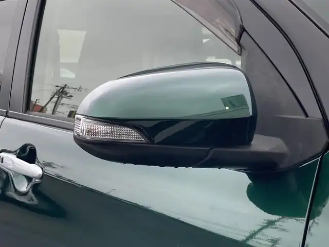 トヨタ パッソ モーダ 静岡県 2017(平29)年 5.7万km ダークエメラルドマイカ 社外7Vインチナビ(CN-RE03WD)/　AM FM CD DVD Bluetooth/ビルトインETC/LEDヘッドランプ/スマートキー&プッシュスタート/ステアリングスイッチ/アイドリングストップ/ドアバイザー/純正フロアマット/フルセグTV/バックモニター/前方ドライブレコーダー