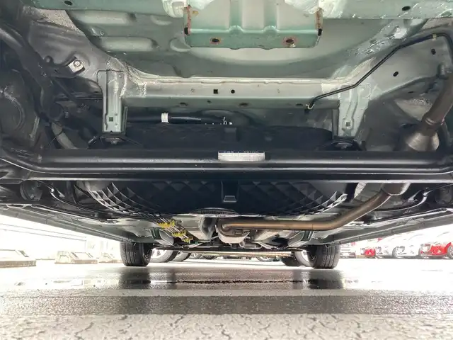 トヨタ パッソ モーダ 静岡県 2017(平29)年 5.7万km ダークエメラルドマイカ 社外7Vインチナビ(CN-RE03WD)/　AM FM CD DVD Bluetooth/ビルトインETC/LEDヘッドランプ/スマートキー&プッシュスタート/ステアリングスイッチ/アイドリングストップ/ドアバイザー/純正フロアマット/フルセグTV/バックモニター/前方ドライブレコーダー