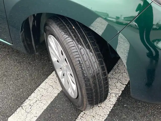 トヨタ パッソ モーダ 静岡県 2017(平29)年 5.7万km ダークエメラルドマイカ 社外7Vインチナビ(CN-RE03WD)/　AM FM CD DVD Bluetooth/ビルトインETC/LEDヘッドランプ/スマートキー&プッシュスタート/ステアリングスイッチ/アイドリングストップ/ドアバイザー/純正フロアマット/フルセグTV/バックモニター/前方ドライブレコーダー