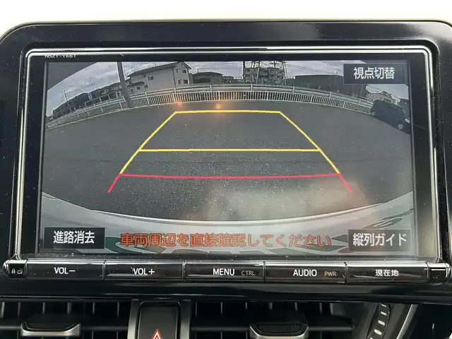 トヨタ Ｃ－ＨＲ G 群馬県 2017(平29)年 3.6万km ホワイトパールクリスタルシャイン 純正SDナビ/（CD/DVD/SD/Bluetooth/FM/AM/フルセグTV）/クルーズコントロール/純正前方ドラレコ（DRT-H66A）/バックカメラ/前席シートヒーター・エアシート/衝突被害軽減ブレーキ/レーンキープアシスト/ブラインドスポットモニター/LEDヘッドライト/オートライト/電子パーキング/オートブレーキホールド/プッシュスタート/純正18インチアルミホイール/純正フロアマット/純正ETC/自動防眩ミラー/保証書/取扱説明書/スペアキー
