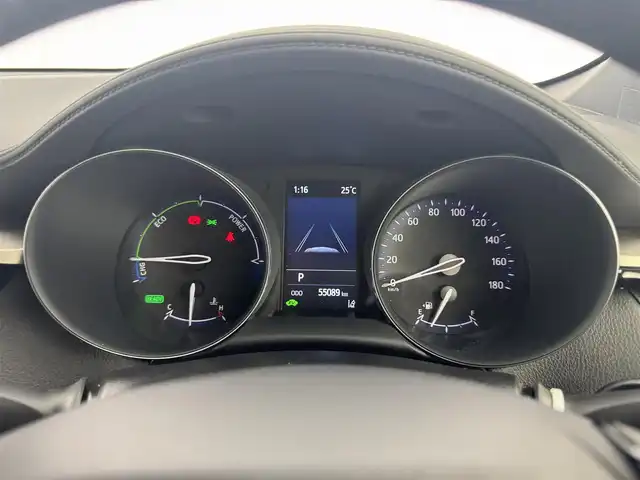 トヨタ Ｃ－ＨＲ G モード ネロ セーフティプラス 愛知県 2021(令3)年 5.5万km ホワイトパールクリスタルシャイン 純正コネクテッドナビ付ディスプレイオーディオ/パノラミックビューモニター/ドライブレコーダー連動デジタルインナーミラー/ビルトインETC2.0/ハーフレザーシート/シートヒーター（前席）/純正フロアマット/純正18インチアルミホイール/ブラインドスポットモニター/トヨタセーフティセンス/　　・プリクラッシュセーフティ/　　・レーダークルーズコントロール/　　・レーントレーシングアシスト/　　・レーンディバーチャーアラート/　　・ロードサインアシスト/　　・オートマチックハイビーム/インテリジェントクリアランスソナー/リヤクロストラフィックオートブレーキ/LEDヘッドライト/メーカーオプションボディカラー（ホワイトパールクリスタルシャイン）/スマートキー