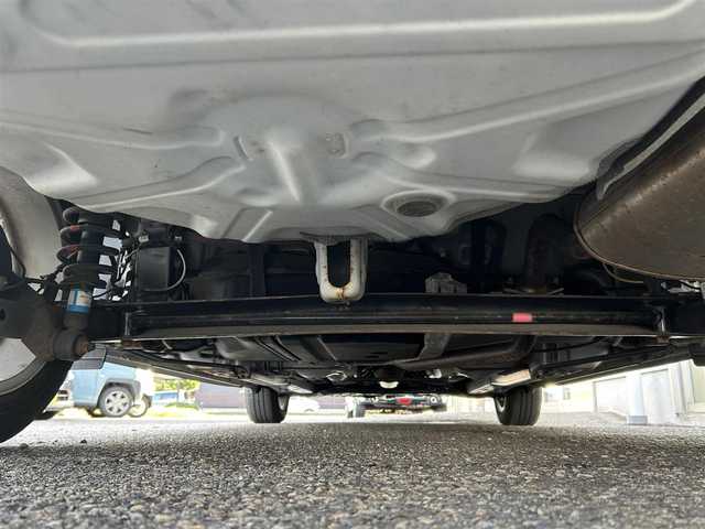 トヨタ プレミオ 1．5F Lパッケージ 新潟県 2016(平28)年 4.9万km ホワイトパールクリスタルシャイン ワンオーナー/ETC/Bluetooth/アイドリングストップ/オートライト/ドアバイザー/ウィンカーミラー