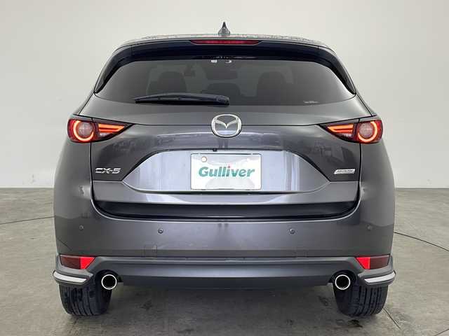 マツダ ＣＸ－５ 25S Lパッケージ 兵庫県 2017(平29)年 7.2万km マシーングレープレミアムM ・純正ナビ&TV&CD&DVD&BT&USB&AUX/・BOSEサウンドシステム/・バック＆サイドカメラ/・社外フリップダウンモニター/・衝突軽減ブレーキ/・レーンキープアシスト/・クリアナンスソナー/・レーダークルーズコントロール/・レザーシート/・前席パワーシート/・全席シートヒーター/・ステアリングヒーター/・ETC/・前後ドライブレコーダー/・パワーバックドア/・LEDライト/・純正19インチアルミホイール/・純正フロアマット/・革巻きステアリング/・電動パーキングブレーキ/・ブレーキホールド/・アイドリングストップ/・スマートキー/・プッシュスタート/・カーテンエアバック/・W＋サイドエアバック