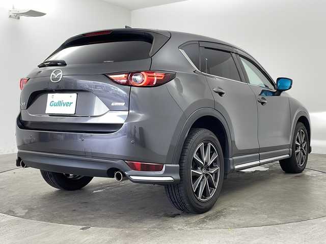 マツダ ＣＸ－５ 25S Lパッケージ 兵庫県 2017(平29)年 7.2万km マシーングレープレミアムM ・純正ナビ&TV&CD&DVD&BT&USB&AUX/・BOSEサウンドシステム/・バック＆サイドカメラ/・社外フリップダウンモニター/・衝突軽減ブレーキ/・レーンキープアシスト/・クリアナンスソナー/・レーダークルーズコントロール/・レザーシート/・前席パワーシート/・全席シートヒーター/・ステアリングヒーター/・ETC/・前後ドライブレコーダー/・パワーバックドア/・LEDライト/・純正19インチアルミホイール/・純正フロアマット/・革巻きステアリング/・電動パーキングブレーキ/・ブレーキホールド/・アイドリングストップ/・スマートキー/・プッシュスタート/・カーテンエアバック/・W＋サイドエアバック