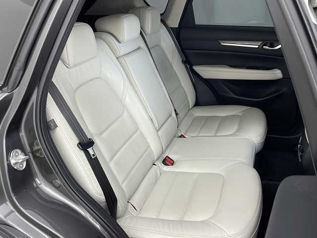 マツダ ＣＸ－５ 25S Lパッケージ 兵庫県 2017(平29)年 7.2万km マシーングレープレミアムM ・純正ナビ&TV&CD&DVD&BT&USB&AUX/・BOSEサウンドシステム/・バック＆サイドカメラ/・社外フリップダウンモニター/・衝突軽減ブレーキ/・レーンキープアシスト/・クリアナンスソナー/・レーダークルーズコントロール/・レザーシート/・前席パワーシート/・全席シートヒーター/・ステアリングヒーター/・ETC/・前後ドライブレコーダー/・パワーバックドア/・LEDライト/・純正19インチアルミホイール/・純正フロアマット/・革巻きステアリング/・電動パーキングブレーキ/・ブレーキホールド/・アイドリングストップ/・スマートキー/・プッシュスタート/・カーテンエアバック/・W＋サイドエアバック