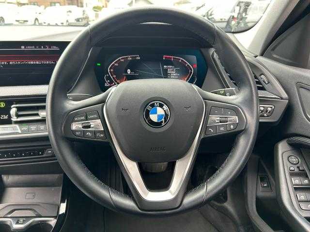 ＢＭＷ ＢＭＷ １１８ｄ プレイ 埼玉県 2021(令3)年 2.2万km 白 ワンオーナー　/Ｂｌｕｅｔｏｏｔｈ接続　/バックカメラ　/ＬＥＤヘッドライト　/アダプティブクルーズコントロール　/前後ドライブレコーダー　/スマートキー