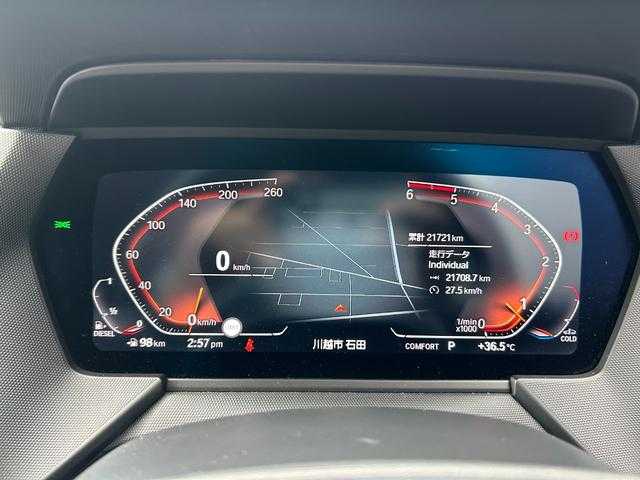 ＢＭＷ ＢＭＷ １１８ｄ プレイ 埼玉県 2021(令3)年 2.2万km 白 ワンオーナー　/Ｂｌｕｅｔｏｏｔｈ接続　/バックカメラ　/ＬＥＤヘッドライト　/アダプティブクルーズコントロール　/前後ドライブレコーダー　/スマートキー