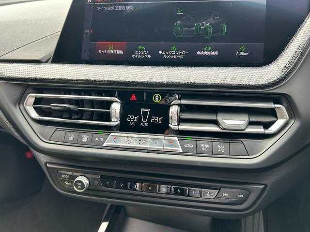ＢＭＷ ＢＭＷ １１８ｄ プレイ 埼玉県 2021(令3)年 2.2万km 白 ワンオーナー　/Ｂｌｕｅｔｏｏｔｈ接続　/バックカメラ　/ＬＥＤヘッドライト　/アダプティブクルーズコントロール　/前後ドライブレコーダー　/スマートキー