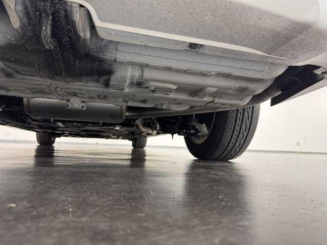 ホンダ ステップワゴン スパーダ eHEV 三重県 2022(令4)年 6.1万km プラチナホワイトパール ハイブリッド/FF/MTモード付インパネCVT/純正 11.4インチナビ LXM-237VFLi/（CD/DVD/FM/AM/TV/Music Rack/SD/USB/iPod/Bluetooth/CarPlay/AndroidAuto）/純正 15.6インチ 後席ディスプレイ VM-231FE/【OP】マルチビューカメラシステム/両側パワースライドドア/ドライブレコーダー 前方/ETC/Honda SENSING/・衝突軽減ブレーキ/・車線維持支援システム/・路外逸脱抑制機能/・渋滞追従機能付アダプティブクルーズコントロール＆トラフィックジャムアシスト/・ブラインドスポットインフォメーション/・先行車発進お知らせ機能/・オートハイビーム・アダプティブドライビングビーム/・誤発進抑制機能（前・後）/・パーキングセンサー（前後）/など/装備/・【OP】2列目オットマン/・パワーテールゲート/・ハーフレザー/・シートヒーター（D/N）/・左右、後席独立オートエアコン/・電子パーキングブレーキ＆ブレーキホールド機能/・ステアリングスイッチ/・パドルシフト/・オートライト/・LEDヘッドライト＆フォグライト/・プッシュスタート/・スマートキーx2/・保/取/ナビ取/など