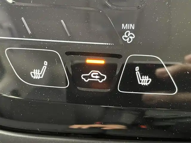 三菱 デリカミニ T プレミアム 群馬県 2025(令7)年 0.1千km アイボリー 届出済未使用車　純正１０インチディスプレイオーディオ　全方位　アダプティブクルーズコントロール　レーンアシスト　衝突軽減　両側パワースライドドア　オートマチックハイビーム　横滑り　障害物センサー　禁煙