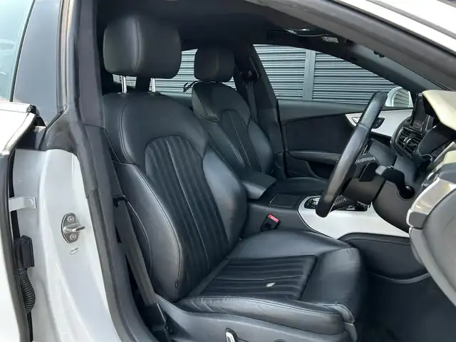 アウディ Ａ７ SB 2.0 TFSI クワトロ S LINE P 茨城県 2017(平29)年 2.4万km グレイシアホワイトメタリック アシスタンスパッケージ /ACC /レーンアシスト/サイドアシスト/マトリクスLED /黒革 /シートヒーター /M付パワーシート /BOSEサウンド /アクティブリアスポイラー /Bカメラ/パーキングエイド /ナビ /TV /BT/USB/DVD/CD/ETC2.0 /禁煙車