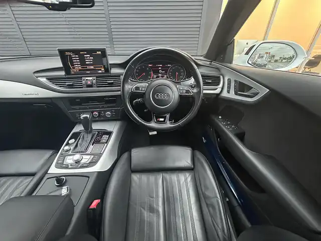 アウディ Ａ７ SB 2.0 TFSI クワトロ S LINE P 茨城県 2017(平29)年 2.4万km グレイシアホワイトメタリック アシスタンスパッケージ /ACC /レーンアシスト/サイドアシスト/マトリクスLED /黒革 /シートヒーター /M付パワーシート /BOSEサウンド /アクティブリアスポイラー /Bカメラ/パーキングエイド /ナビ /TV /BT/USB/DVD/CD/ETC2.0 /禁煙車
