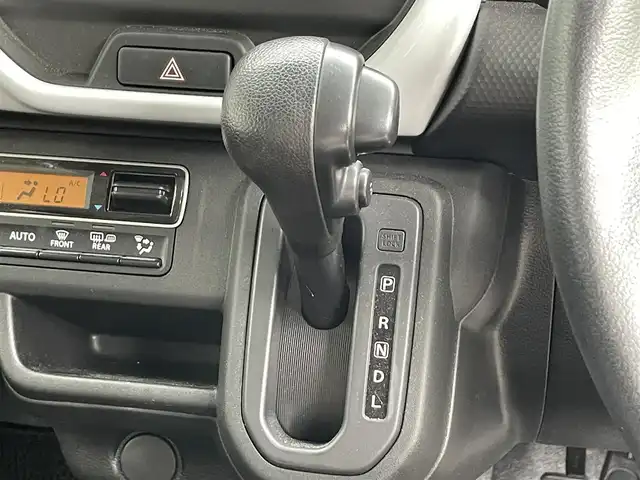 スズキ ハスラー HYBRID G 滋賀県 2023(令5)年 0.7万km ベージュ 純正ナビ/前方ドライブレコーダー/シートヒーター/衝突被害軽減ブレーキ/レーダークルーズコントロール/オートハイビーム/レーンキープアシスト/オートライト/プッシュスタート/スマートキー/ステアリングスイッチ