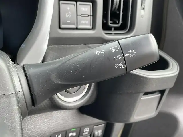 スズキ ハスラー HYBRID G 滋賀県 2023(令5)年 0.7万km ベージュ 純正ナビ/前方ドライブレコーダー/シートヒーター/衝突被害軽減ブレーキ/レーダークルーズコントロール/オートハイビーム/レーンキープアシスト/オートライト/プッシュスタート/スマートキー/ステアリングスイッチ