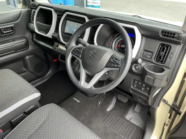 スズキ ハスラー HYBRID G 滋賀県 2023(令5)年 0.7万km ベージュ 純正ナビ/前方ドライブレコーダー/シートヒーター/衝突被害軽減ブレーキ/レーダークルーズコントロール/オートハイビーム/レーンキープアシスト/オートライト/プッシュスタート/スマートキー/ステアリングスイッチ