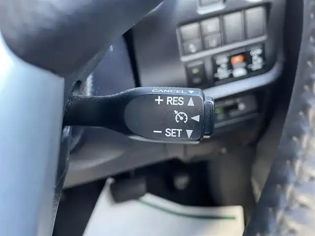 トヨタ ヴォクシー ZS 煌Ⅲ 岡山県 2020(令2)年 2.2万km ブラッキッシュアゲハガラスフレーク 純正9インチナビ/フルセグTV、CD、DVD、AM、FM/Bluetooth/純正12インチフリップダウンモニター/バックカメラ/ETC/前後ドライブレコーダー/クルーズコントロール/TVキャンセラー/両側パワースライドドア/トヨタセーフティセンス