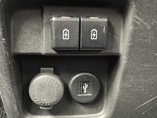 スズキ スペーシア カスタム HYBRID XS 群馬県 2023(令5)年 2.9万km ブルーイッシュブラックパール3 ワンオーナー/純正ナビ/　(AM/FM/TV/BT/USB/DISK)/全方位カメラ/両側パワースライドドア/衝突軽減ブレーキ/レーンキープアシスト/ヘッドアップディスプレイ/コーナーセンサー/横滑り防止機能/アイドリングストップ/レーダークルーズコントロール/ETC/前後ドライブレコーダー/純正ドアバイザー/純正フロアマット/AUTOライト/ステアリングリモコン/D側シートヒーター/後席サンシェード/保証書/取扱説明書/記録簿/スペアキー1