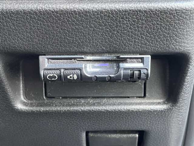 スズキ スペーシア カスタム HYBRID XS 群馬県 2023(令5)年 2.9万km ブルーイッシュブラックパール3 ワンオーナー/純正ナビ/　(AM/FM/TV/BT/USB/DISK)/全方位カメラ/両側パワースライドドア/衝突軽減ブレーキ/レーンキープアシスト/ヘッドアップディスプレイ/コーナーセンサー/横滑り防止機能/アイドリングストップ/レーダークルーズコントロール/ETC/前後ドライブレコーダー/純正ドアバイザー/純正フロアマット/AUTOライト/ステアリングリモコン/D側シートヒーター/後席サンシェード/保証書/取扱説明書/記録簿/スペアキー1