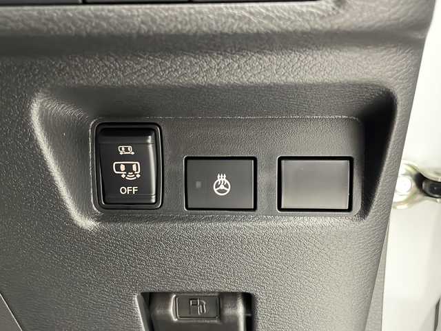 三菱 デリカミニ T プレミアム 福島県 2025(令7)年 0.1千km アメジストブラック/シルキーホワイト /届出済未使用車//4WD/e-Assist/・衝突被害軽減ブレーキシステム/・車線逸脱警報システム/・マイパイロット//全周囲カメラ//純正9型DAナビ/・BT.USB.スマホ連携//両側パワースライドドア/・ハンズフリーオートスライド//ハーフレザーシート/・前席シートヒーター//ステアリングスイッチ/・パドルシフト/・ステアリングヒーター//LEDヘッドライト/・LEDフォグライト//プッシュスタート//スマートキー×2//電動パーキングブレーキ//純正15インチAW//シートバックテーブル//ロールサンシェード//後席サーキュレーター