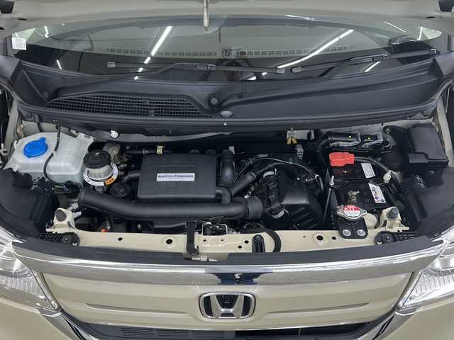 ホンダ Ｎ ＢＯＸ G L ホンダセンシング 長崎県 2020(令2)年 3.9万km プレミアムアイボリーパールⅡ Honda SENSING/・誤発進抑制機能/・歩行者事故低減ステアリング/・先行車発進お知らせ機能/・標識認識機能/・路外逸脱抑制機能/・ACC〈アダプティブ・クルーズ・コントロール〉/・LKAS〈車線維持支援システム〉/・後方誤発進抑制機能/・オートハイビーム/ナビ装着用スペシャルパッケージ（VXM-214VFi）/・BTオーディオCD/DVD/FM/AM/フルセグTV/前席シートヒーター/ETC/左側パワースライドドア/コムテック前後ドライブレコーダー（ZDR-025）/スマートキー/プッシュスタート/イージークロージャー/オートリトラミラー/LEDヘッドライト/電格ウィンカーミラー/リアサンシェード/保証書/取扱説明書