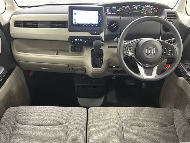ホンダ Ｎ ＢＯＸ G L ホンダセンシング 長崎県 2020(令2)年 3.9万km プレミアムアイボリーパールⅡ Honda SENSING/・誤発進抑制機能/・歩行者事故低減ステアリング/・先行車発進お知らせ機能/・標識認識機能/・路外逸脱抑制機能/・ACC〈アダプティブ・クルーズ・コントロール〉/・LKAS〈車線維持支援システム〉/・後方誤発進抑制機能/・オートハイビーム/ナビ装着用スペシャルパッケージ（VXM-214VFi）/・BTオーディオCD/DVD/FM/AM/フルセグTV/前席シートヒーター/ETC/左側パワースライドドア/コムテック前後ドライブレコーダー（ZDR-025）/スマートキー/プッシュスタート/イージークロージャー/オートリトラミラー/LEDヘッドライト/電格ウィンカーミラー/リアサンシェード/保証書/取扱説明書