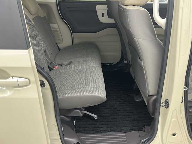 ホンダ Ｎ ＢＯＸ G L ホンダセンシング 長崎県 2020(令2)年 3.9万km プレミアムアイボリーパールⅡ Honda SENSING/・誤発進抑制機能/・歩行者事故低減ステアリング/・先行車発進お知らせ機能/・標識認識機能/・路外逸脱抑制機能/・ACC〈アダプティブ・クルーズ・コントロール〉/・LKAS〈車線維持支援システム〉/・後方誤発進抑制機能/・オートハイビーム/ナビ装着用スペシャルパッケージ（VXM-214VFi）/・BTオーディオCD/DVD/FM/AM/フルセグTV/前席シートヒーター/ETC/左側パワースライドドア/コムテック前後ドライブレコーダー（ZDR-025）/スマートキー/プッシュスタート/イージークロージャー/オートリトラミラー/LEDヘッドライト/電格ウィンカーミラー/リアサンシェード/保証書/取扱説明書