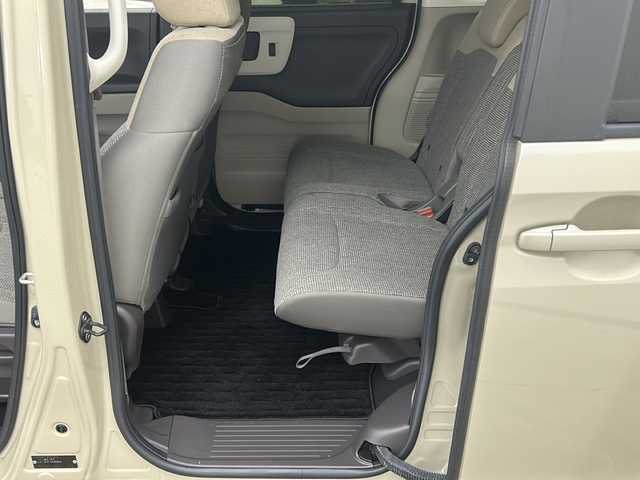 ホンダ Ｎ ＢＯＸ G L ホンダセンシング 長崎県 2020(令2)年 3.9万km プレミアムアイボリーパールⅡ Honda SENSING/・誤発進抑制機能/・歩行者事故低減ステアリング/・先行車発進お知らせ機能/・標識認識機能/・路外逸脱抑制機能/・ACC〈アダプティブ・クルーズ・コントロール〉/・LKAS〈車線維持支援システム〉/・後方誤発進抑制機能/・オートハイビーム/ナビ装着用スペシャルパッケージ（VXM-214VFi）/・BTオーディオCD/DVD/FM/AM/フルセグTV/前席シートヒーター/ETC/左側パワースライドドア/コムテック前後ドライブレコーダー（ZDR-025）/スマートキー/プッシュスタート/イージークロージャー/オートリトラミラー/LEDヘッドライト/電格ウィンカーミラー/リアサンシェード/保証書/取扱説明書