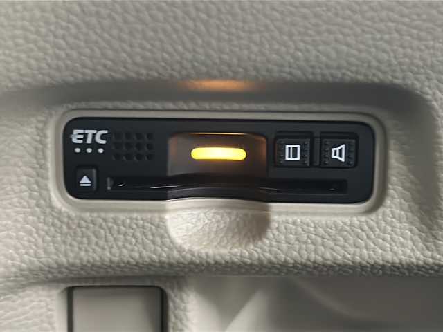 ホンダ Ｎ ＢＯＸ G L ホンダセンシング 長崎県 2020(令2)年 3.9万km プレミアムアイボリーパールⅡ Honda SENSING/・誤発進抑制機能/・歩行者事故低減ステアリング/・先行車発進お知らせ機能/・標識認識機能/・路外逸脱抑制機能/・ACC〈アダプティブ・クルーズ・コントロール〉/・LKAS〈車線維持支援システム〉/・後方誤発進抑制機能/・オートハイビーム/ナビ装着用スペシャルパッケージ（VXM-214VFi）/・BTオーディオCD/DVD/FM/AM/フルセグTV/前席シートヒーター/ETC/左側パワースライドドア/コムテック前後ドライブレコーダー（ZDR-025）/スマートキー/プッシュスタート/イージークロージャー/オートリトラミラー/LEDヘッドライト/電格ウィンカーミラー/リアサンシェード/保証書/取扱説明書