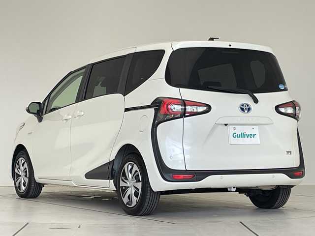 トヨタ シエンタ ハイブリッド G クエロ 愛知県 2019(平31)年 5.4万km ホワイトパールクリスタルシャイン 純正9型ナビ　SDカードなし/両側パワースライドドア/クルーズコントロール/バックカメラ/コーナーセンサー/LEDヘッドライト/オートマチックハイビーム/ドライブレコーダー/ETC/衝突軽減システム/フルセグ/CD DVD/Bluetooth/ステアリングスイッチ/スマートキー/プッシュスタート
