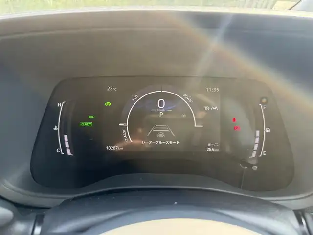 トヨタ シエンタ ハイブリッド Z 兵庫県 2025(令7)年 1.1万km プラチナホワイトパールマイカ ワンオーナー/10.5インチ純正ナビ/フルセグTV/パノラミックビューモニター/ビルトインETC/ドラレコ/両側パワースライドドア/ブラインドスポットモニター/オートハイビーム/レーダークルーズコントロール/レーンキープアシスト/LEDヘッドライト