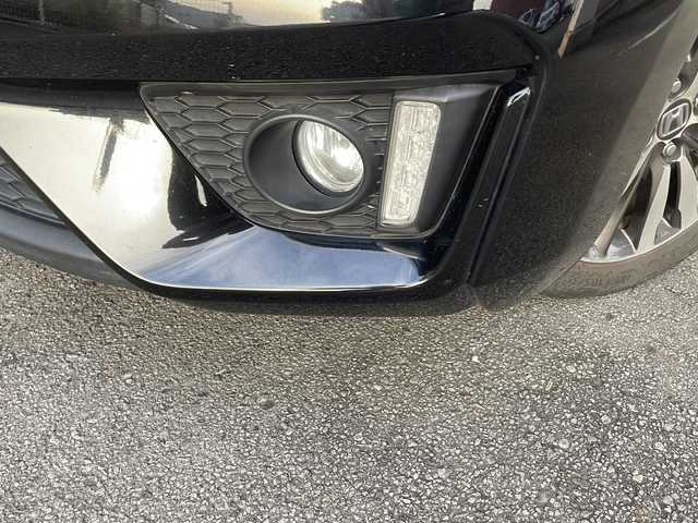 ホンダ フィット ハイブリット Sパッケージ 宮崎県 2014(平26)年 6.8万km クリスタルブラックパール ＳＤナビ　前後ドライブレコーダー　ＥＴＣ Bluetooth バックカメラ フルセグTV USB入力端子 クルーズコントロール（追尾なし) LEDライト HDMI搭載 電動格納ミラー オートライト 純正フロアマット 純正アルミホイール 取扱説明書 保証書