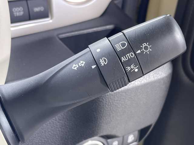 スズキ ワゴンＲ スマイル HYBRID X 神奈川県 2022(令4)年 3.4万km シフォンアイボリーメタリック 社外8インチメモリナビ【CN-HZ885】/Bluetooth・CD・DVD・SD・USB・フルセグTV/両側パワースライドドア/全周囲カメラ/ヘッドアップディスプレイ/クルーズコントロール/運転席シートヒーター/コーナーセンサー/純正ラバーマット/純正LEDヘッドライト/オートライト/レーンキープアシスト/横滑り防止装置/衝突被害軽減システム/保証書/取扱説明書