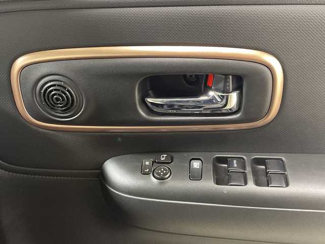 スズキ ワゴンＲ スマイル HYBRID X 神奈川県 2022(令4)年 3.4万km シフォンアイボリーメタリック 社外8インチメモリナビ【CN-HZ885】/Bluetooth・CD・DVD・SD・USB・フルセグTV/両側パワースライドドア/全周囲カメラ/ヘッドアップディスプレイ/クルーズコントロール/運転席シートヒーター/コーナーセンサー/純正ラバーマット/純正LEDヘッドライト/オートライト/レーンキープアシスト/横滑り防止装置/衝突被害軽減システム/保証書/取扱説明書