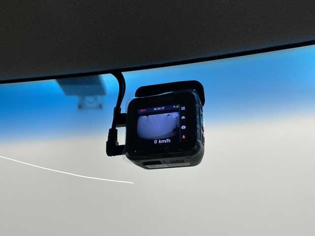 ホンダ Ｎ ＢＯＸ G Lパッケージ 鹿児島県 2014(平26)年 6.7万km スマートブラック ワンオーナー/社外メモリナビ/（AM/FM/CD/DVD/Bluetooth/ワンセグ）/片側パワースライドドア/前後ドライブレコーダー/ETC/スマートキー/ステアリングリモコン/横滑り防止装置/オートエアコン/純正フロアマット/純正AW14インチ