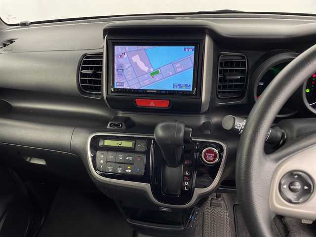 ホンダ Ｎ ＢＯＸ G Lパッケージ 鹿児島県 2014(平26)年 6.7万km スマートブラック ワンオーナー/社外メモリナビ/（AM/FM/CD/DVD/Bluetooth/ワンセグ）/片側パワースライドドア/前後ドライブレコーダー/ETC/スマートキー/ステアリングリモコン/横滑り防止装置/オートエアコン/純正フロアマット/純正AW14インチ