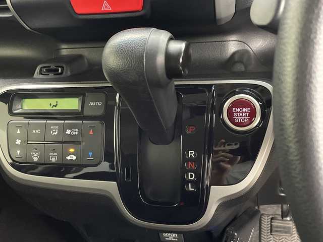 ホンダ Ｎ ＢＯＸ G Lパッケージ 鹿児島県 2014(平26)年 6.7万km スマートブラック ワンオーナー/社外メモリナビ/（AM/FM/CD/DVD/Bluetooth/ワンセグ）/片側パワースライドドア/前後ドライブレコーダー/ETC/スマートキー/ステアリングリモコン/横滑り防止装置/オートエアコン/純正フロアマット/純正AW14インチ