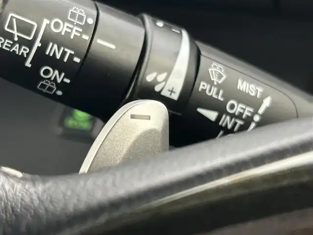 ホンダ Ｎ ＢＯＸ カスタム G L ターボ ホンダセンシング 千葉県 2018(平30)年 4万km プラチナホワイトパール ホンダセンシング/・衝突軽減ブレーキ/・レーンキープアシスト/・誤発進抑制機能/・オートハイビーム/社外8インチナビ/CD DVD BT フルセグTV/バックカメラ/両側パワースライドドア/レーダークルーズコントロール/パドルシフト/ハーフレザーシート/LEDオートライト/スマートキー/純正15インチアルミホイール/ETC